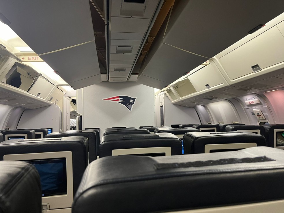 New England Patriots plane, loaned to Botafogo for the trip to Doha — Photo: Sergio Santana/ge