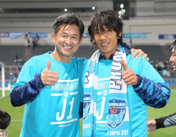 Com jogador de 52 anos no elenco, Yokohama FC anuncia contratação