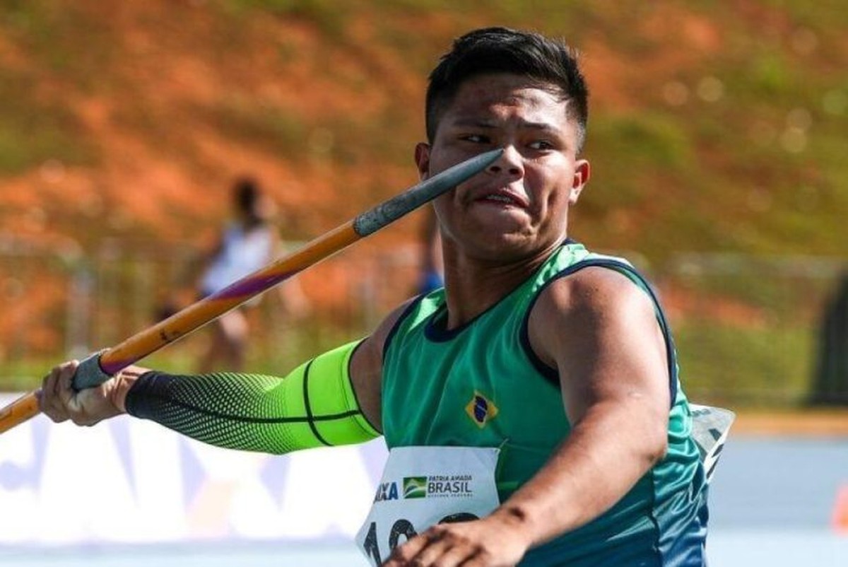 Yuri Benites, ouro no Brasileiro Sub-20, estreia no Troféu Brasil de  Atletismo, em Cuiabá, ms