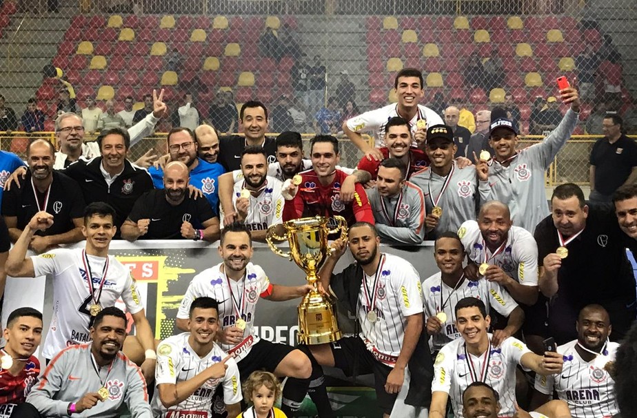 Corinthians é bicampeão da Copa Mundo do Futsal!