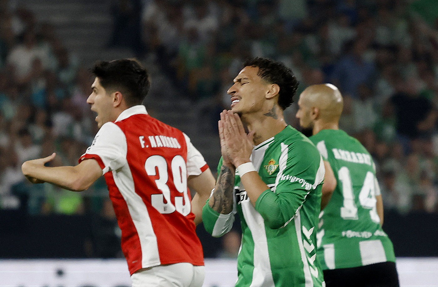 Antony marca, mas Betis sofre virada do Braga e é eliminado; veja classificados às semifinais