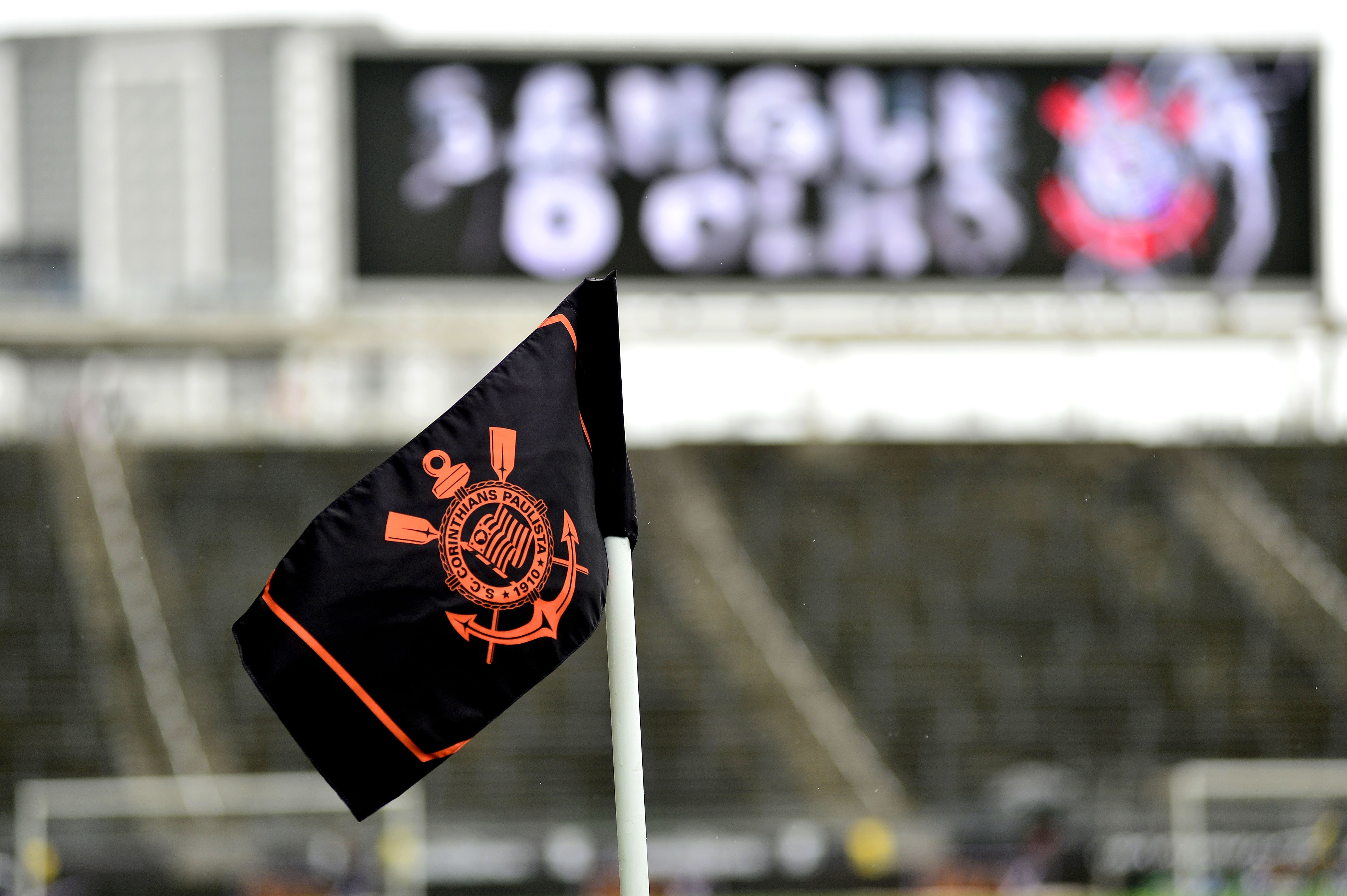 MUDANÇA DE RUMO NO TIMÃO? Corinthians busca embalar em casa para entrar na briga pelo G-7