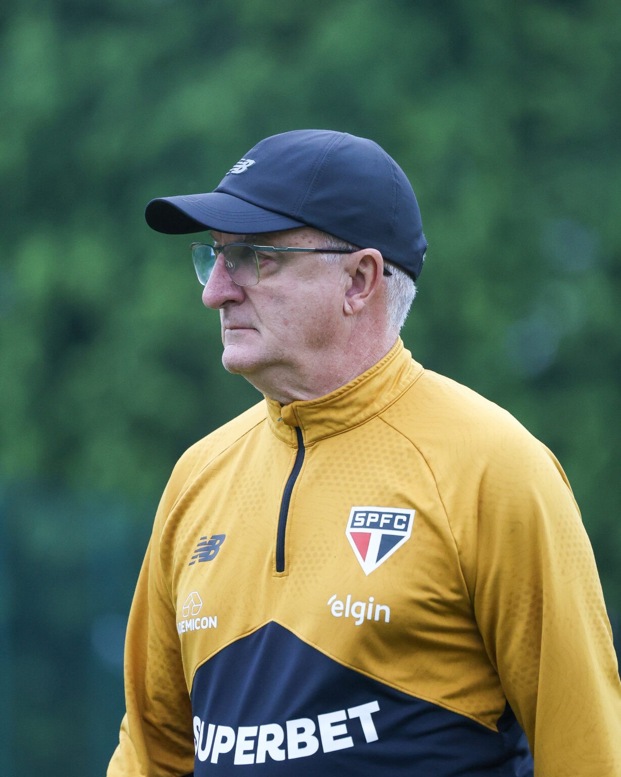 Escalação: São Paulo terá retorno no ataque e pode estrear reforço contra o Internacional