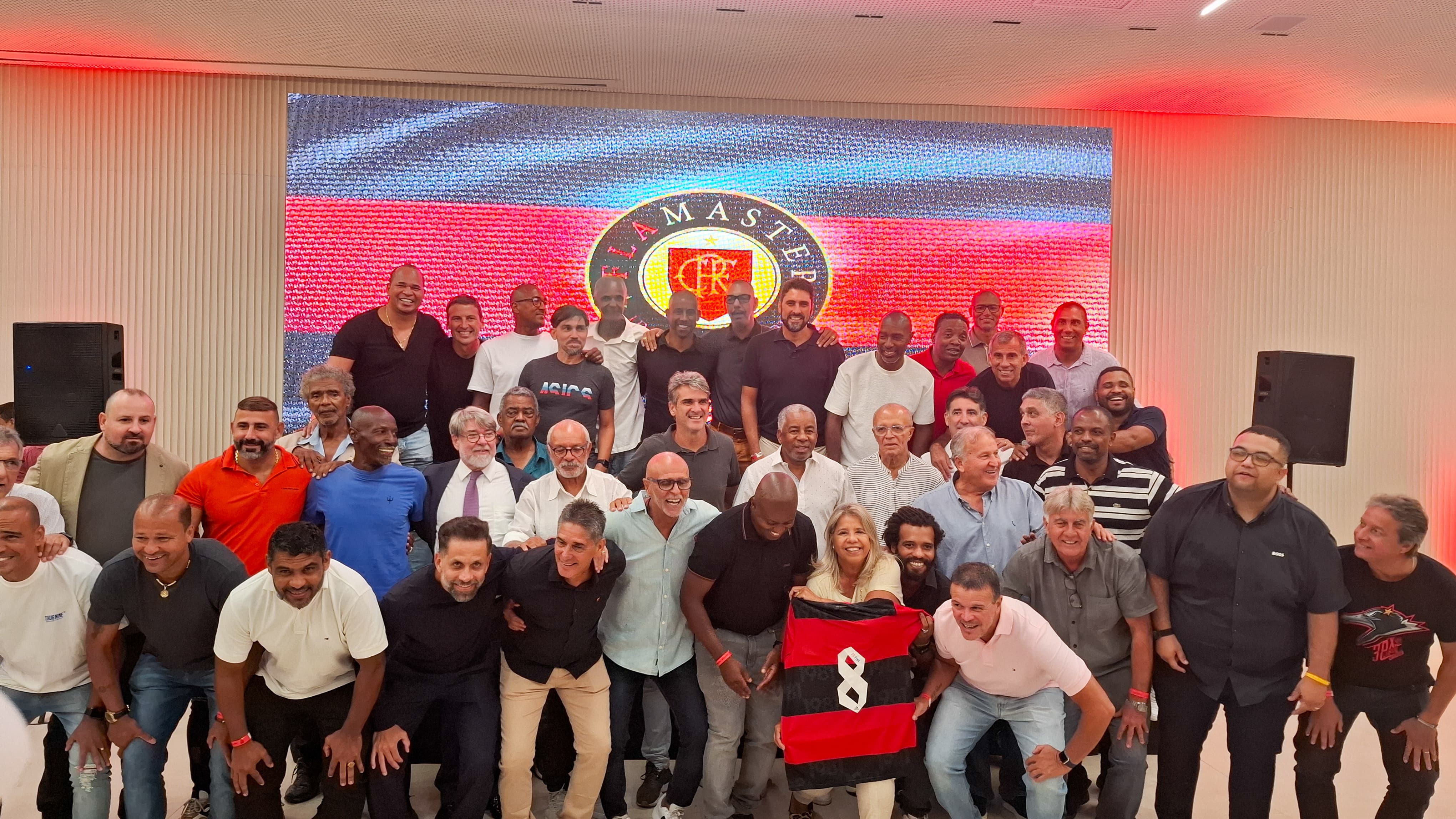 Flamaster Anuncia Projeto 2025 e Imortaliza Camisa 8 de Adílio no Flamengo.
