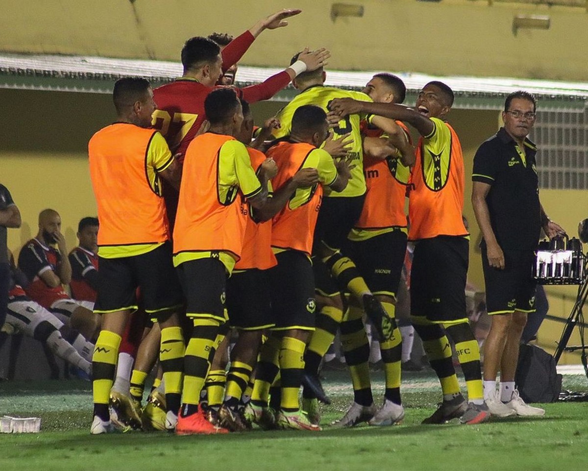 São Bernardo x Botafogo-PB: onde assistir ao vivo, horário e escalações ...
