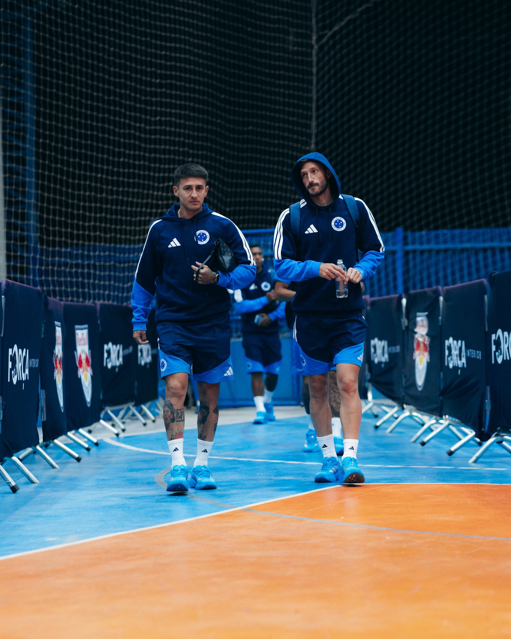 Artur Jorge revela frustração de lateral após perder espaço no Cruzeiro