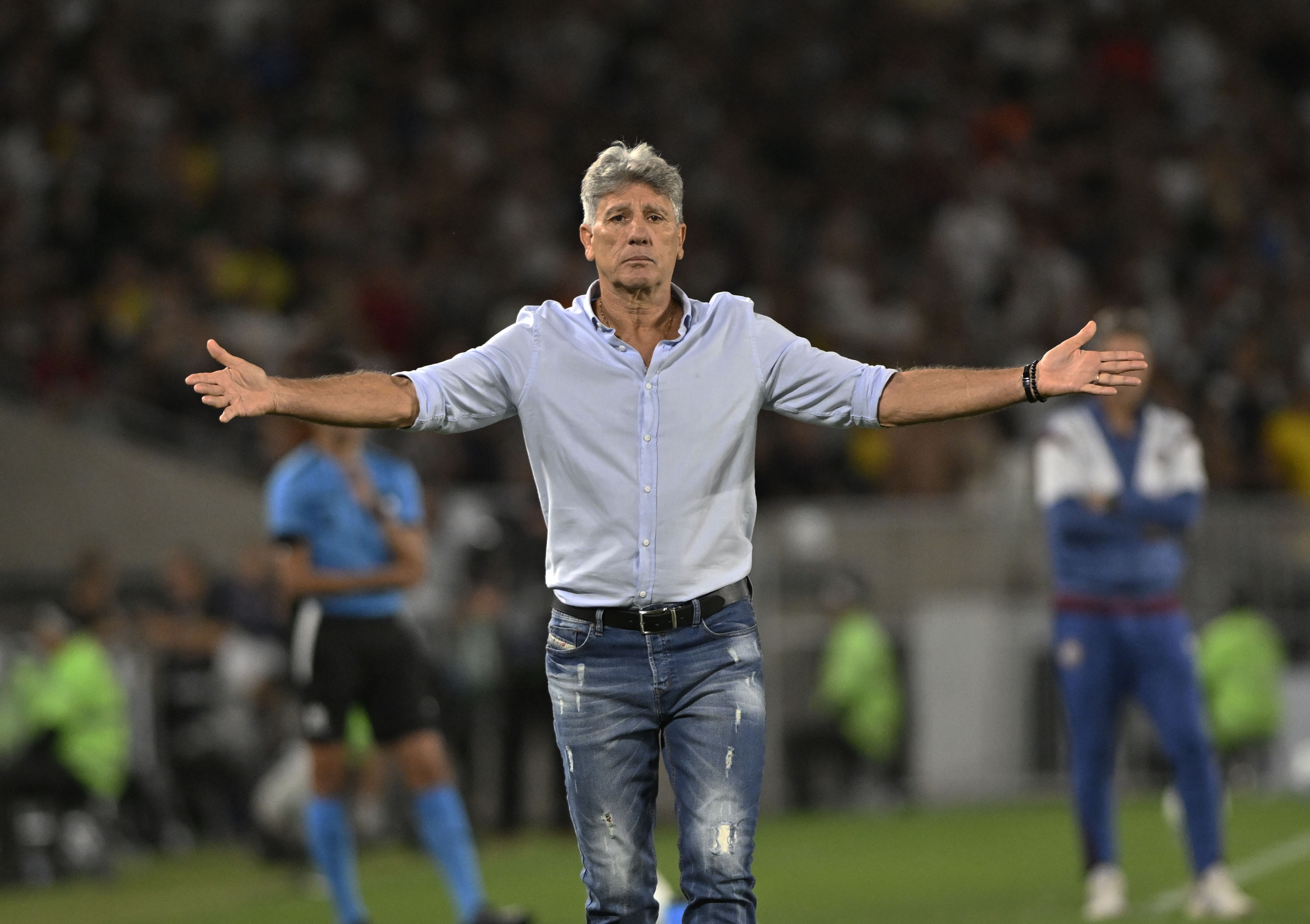 Vasco: Renato Gaúcho no radar e janela fechando!