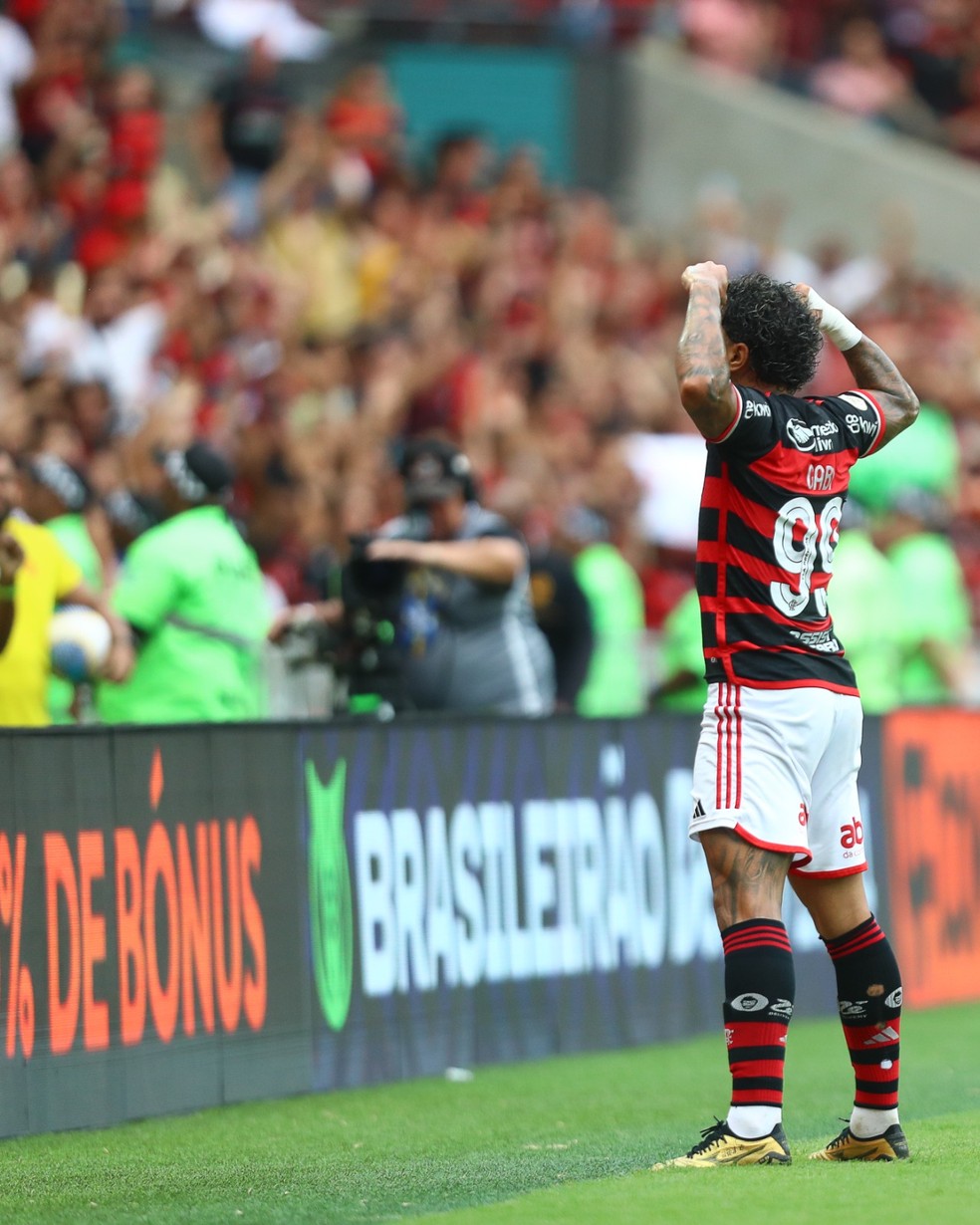 Gabigol em Flamengo x Vitória — Foto: Gilvan de Souza e Marcelo Cortes/Flamengo