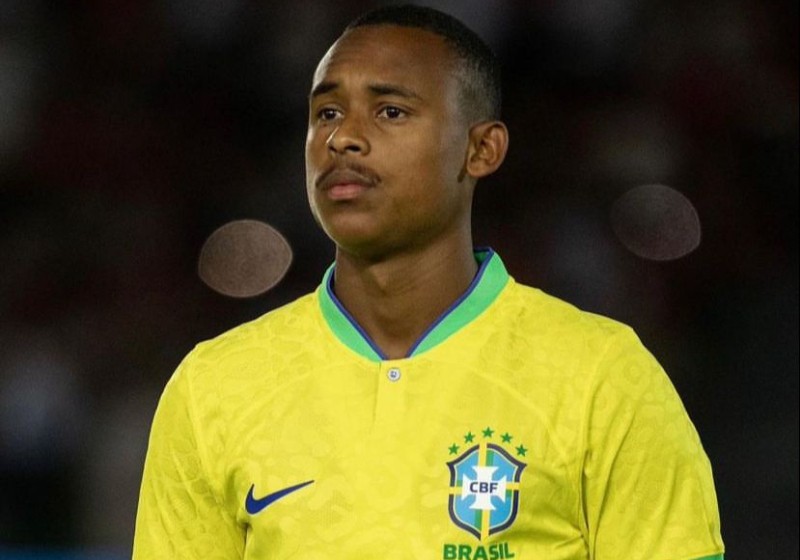 Igor Paixão é pré-convocado para a Seleção Brasileira 