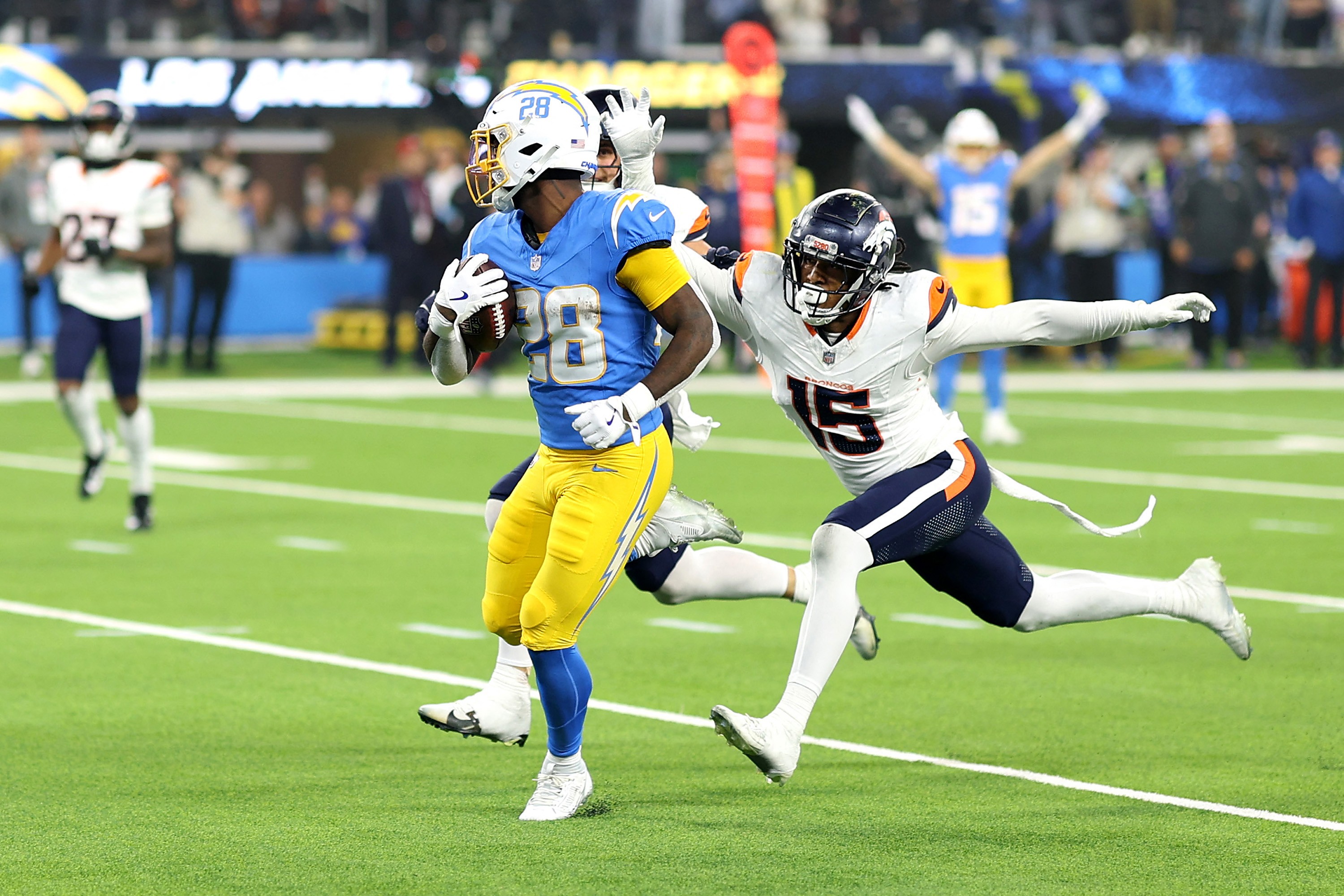 NFL: Los Angeles Chargers vence Denver Broncos de virada | Ge