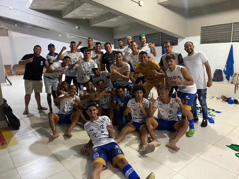 Jogadores do Pombal comemorando vitória — Foto: Divulgação / /Pombal