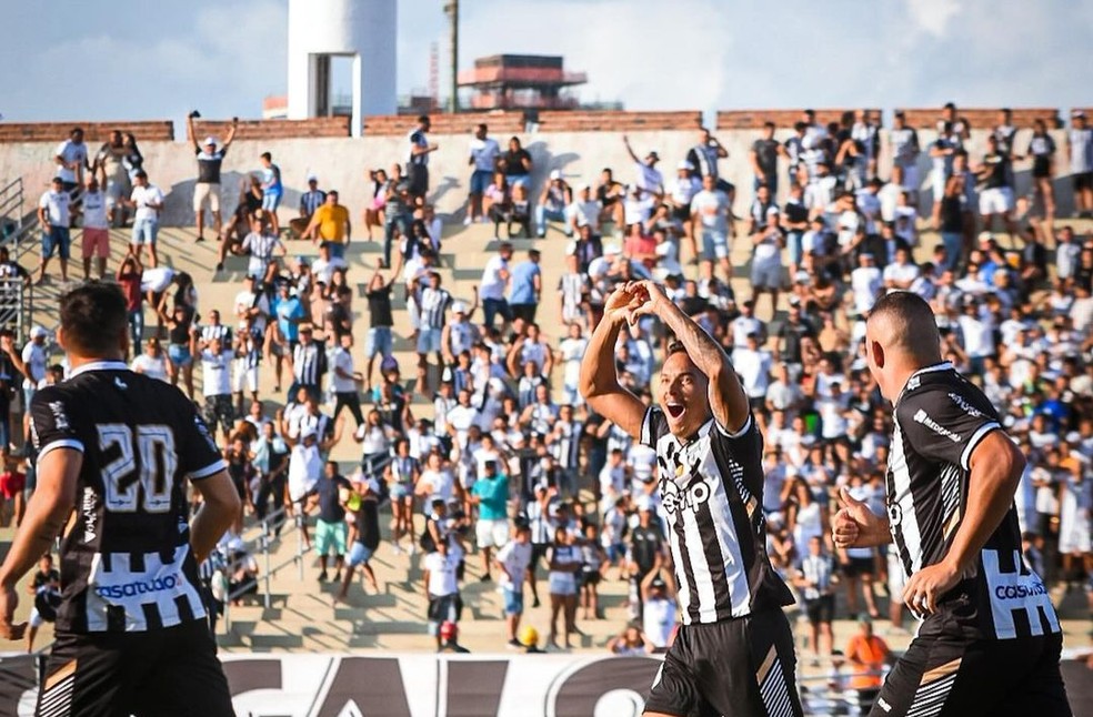 Treze decidirá o acesso à Série C em casa pela primeira vez — Foto: Daniel Vieira/Treze