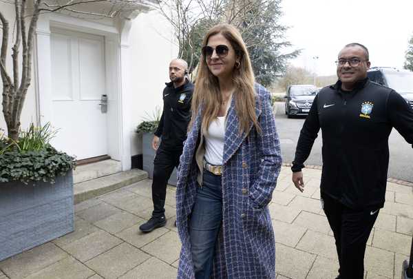 Novas sanções de Leila para jogadores após casos de Daniel Alves e Robinho