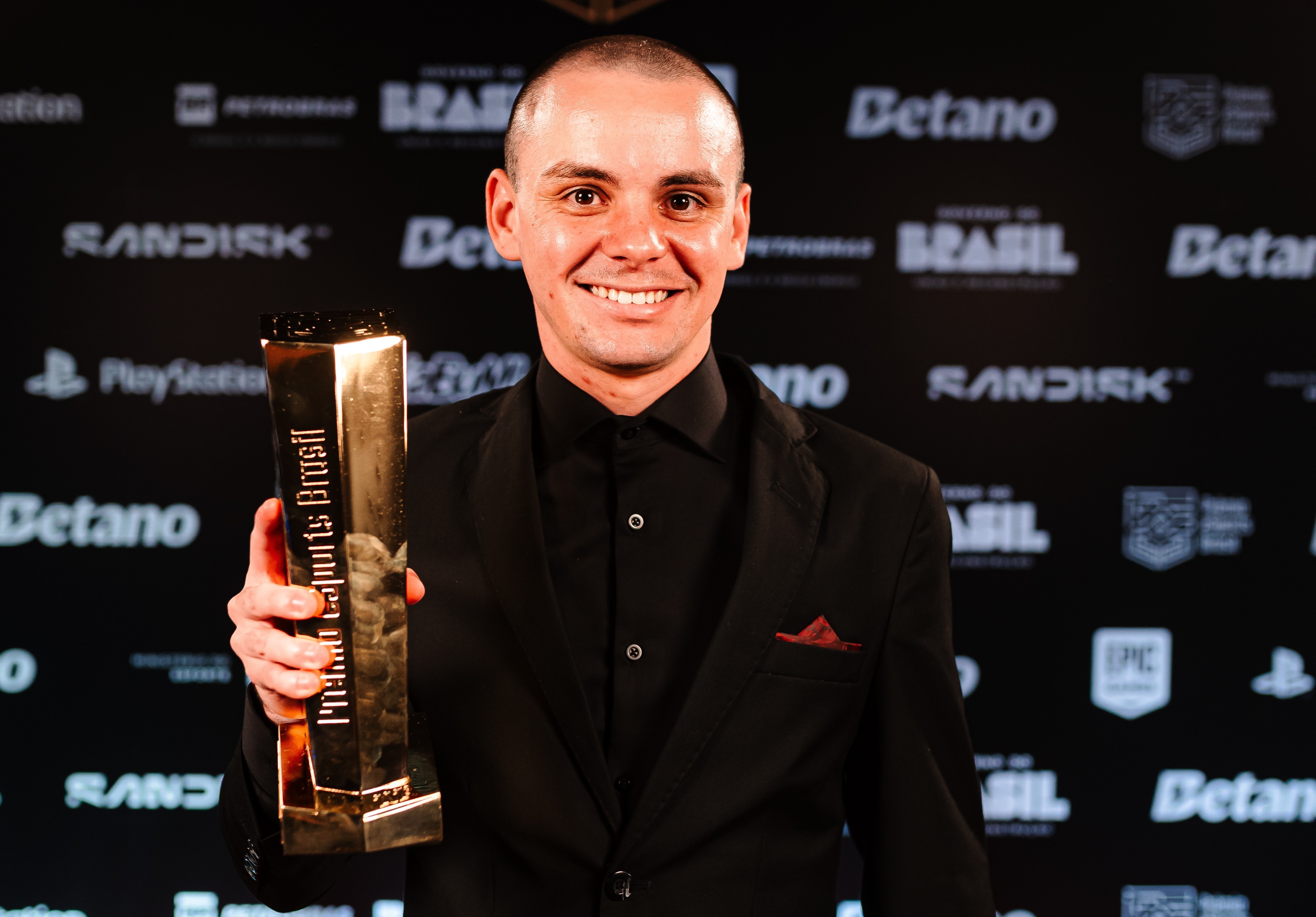 PeB 2025: Juninho vence Melhor Atleta de Futebol Virtual | Ge