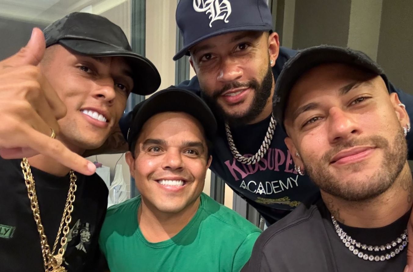 Encontro de Astros do Corinthians, Santos, Memphis e Neymar em Noite de Poker
