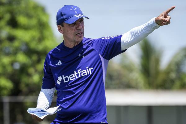 Escalação do Cruzeiro: Nikão volta, mas Zé Ricardo perde possível titular diante do Inter