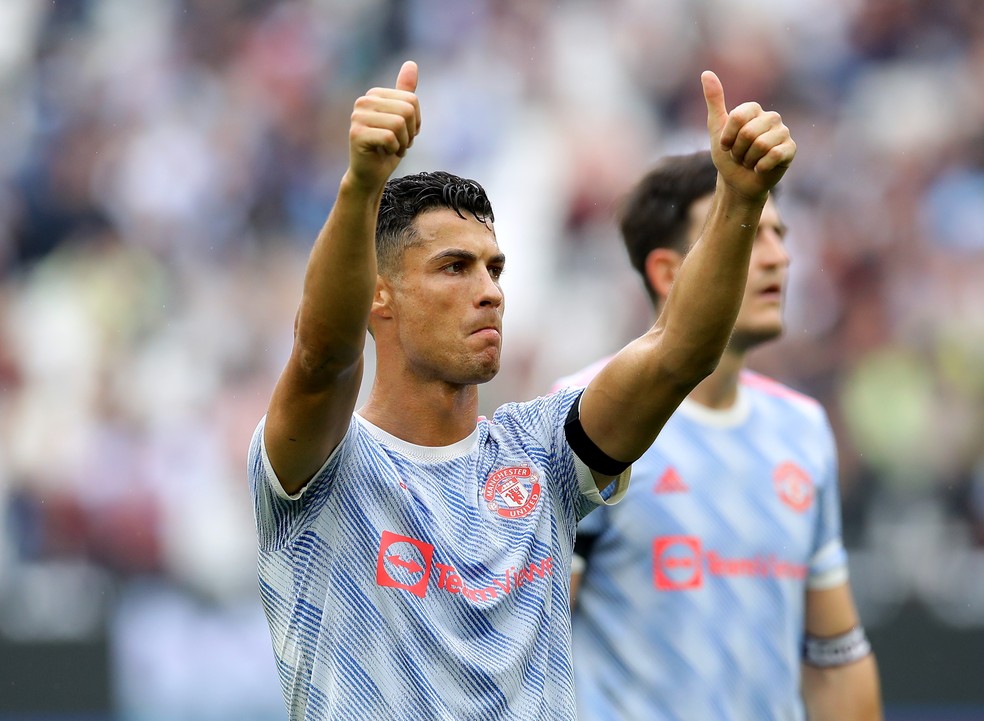XAA-Desporto - INGLATERRA Cristiano Ronaldo é eleito o melhor