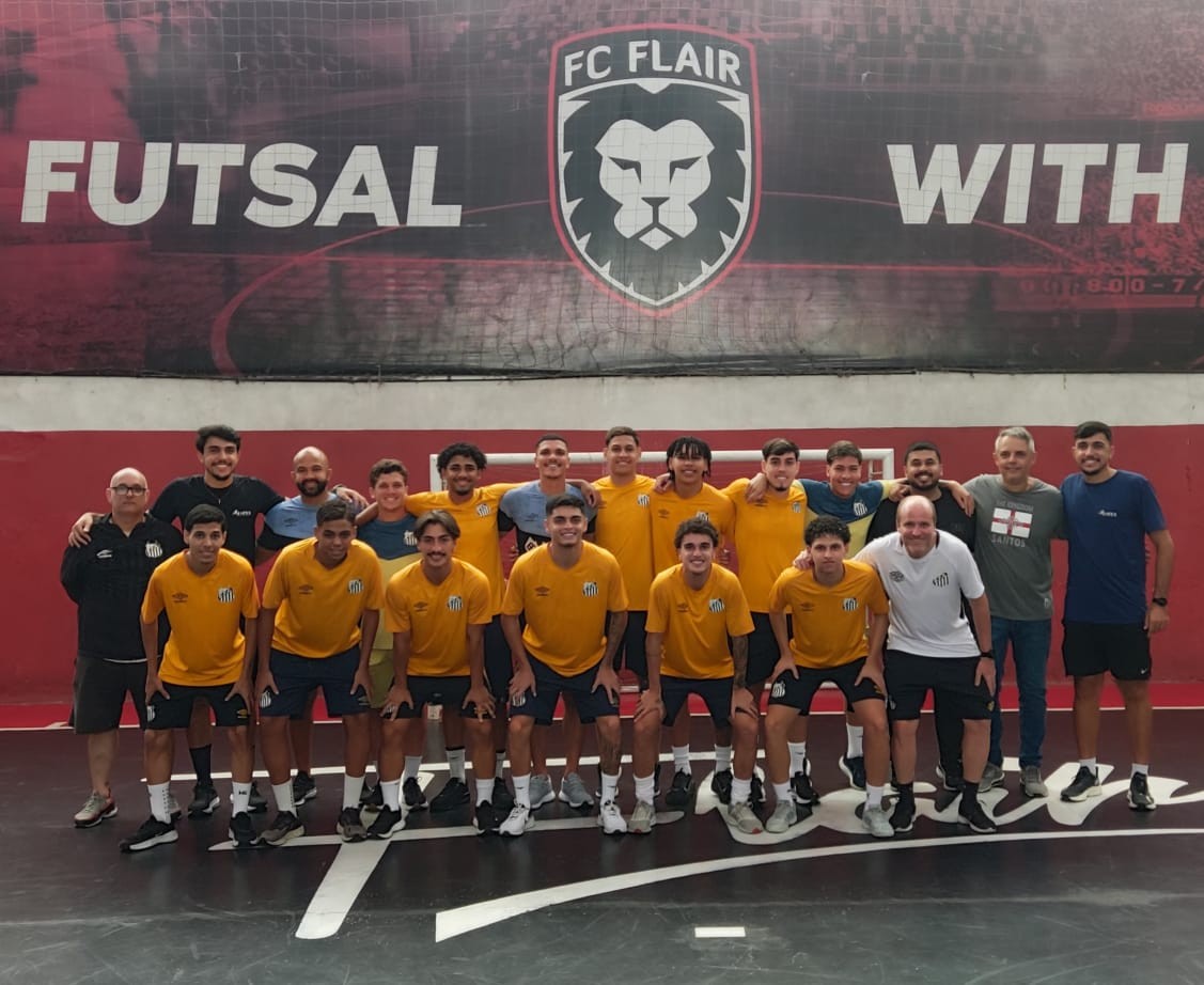 Santos 'empresta' nome, cede uniforme e retoma futsal sub-20 após oito anos