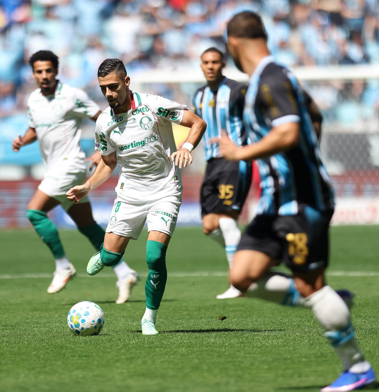Palmeiras cai de rendimento após a Copa e vence apenas quatro de dez jogos no Brasileirão