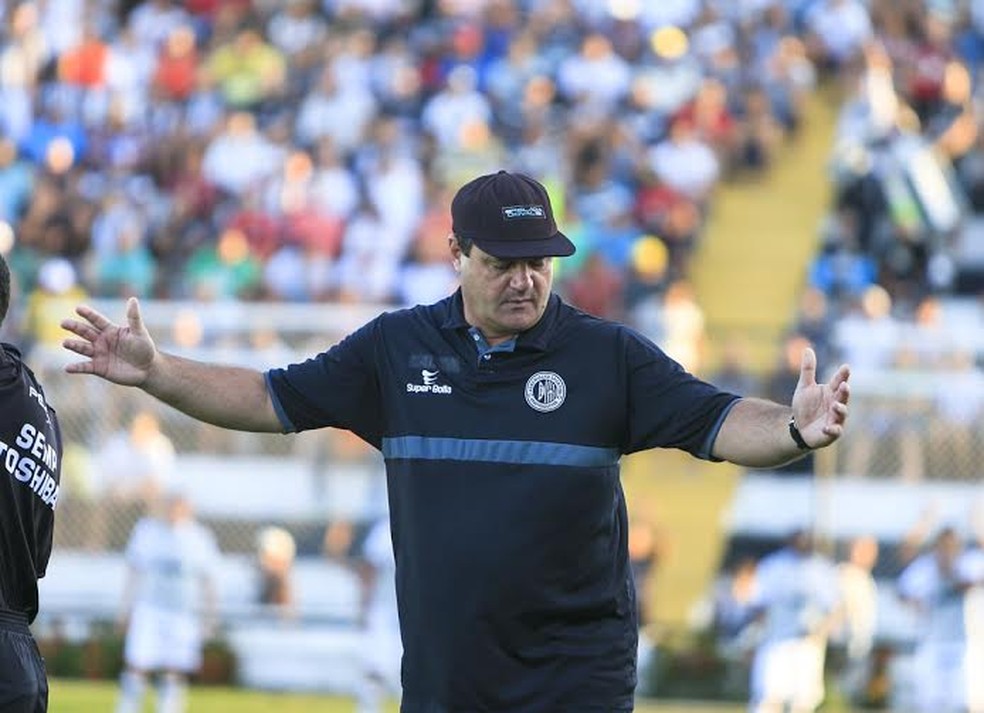 Vica, técnico do ASA — Foto: Ailton Cruz / Gazeta de Alagoas