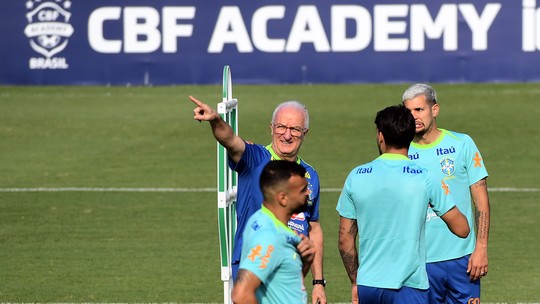 Dorival explica trocas na Seleção e como amenizar pressão: "Não estamos longe do equilíbrio"