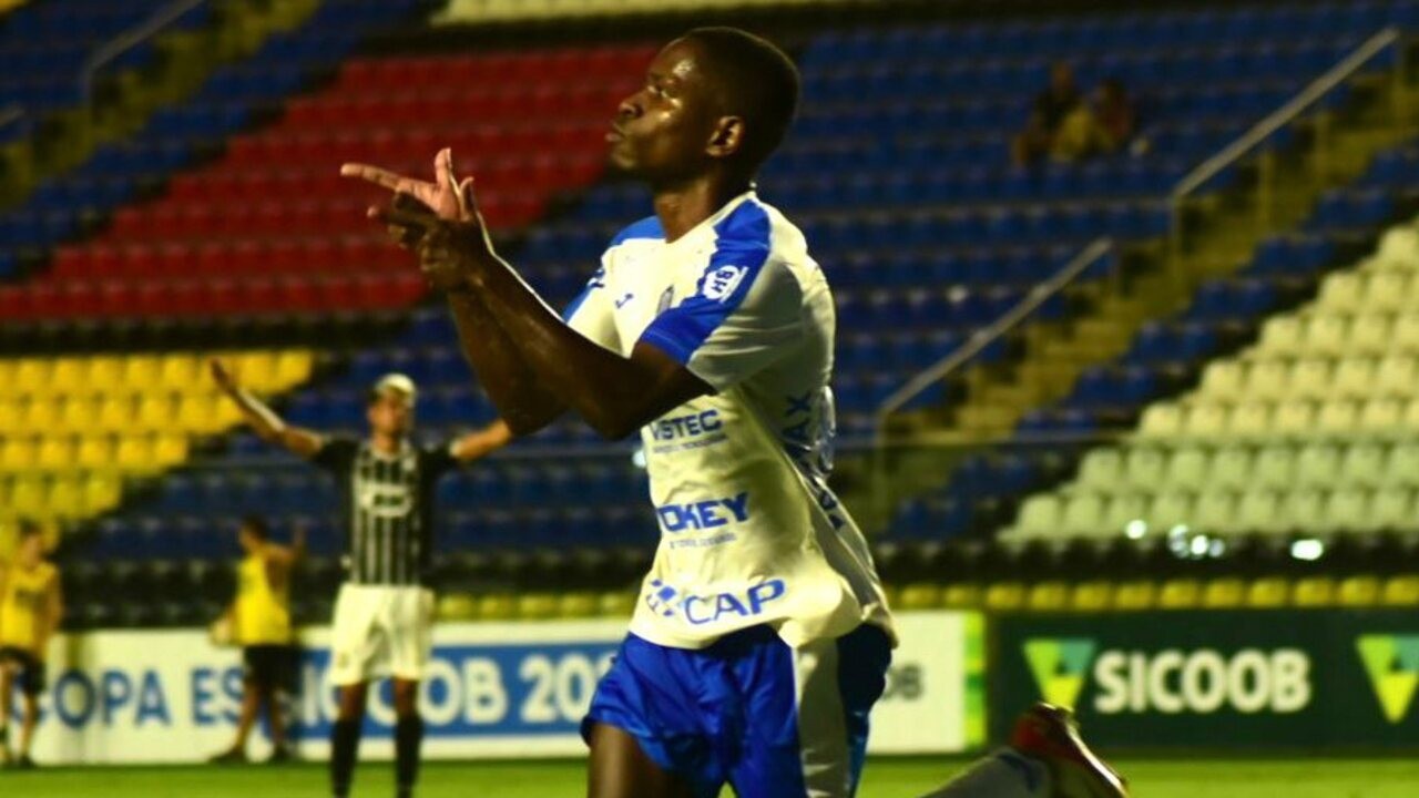 Copa ES: Vitória-ES vence Rio Branco, no clássico, e segue líder do ...