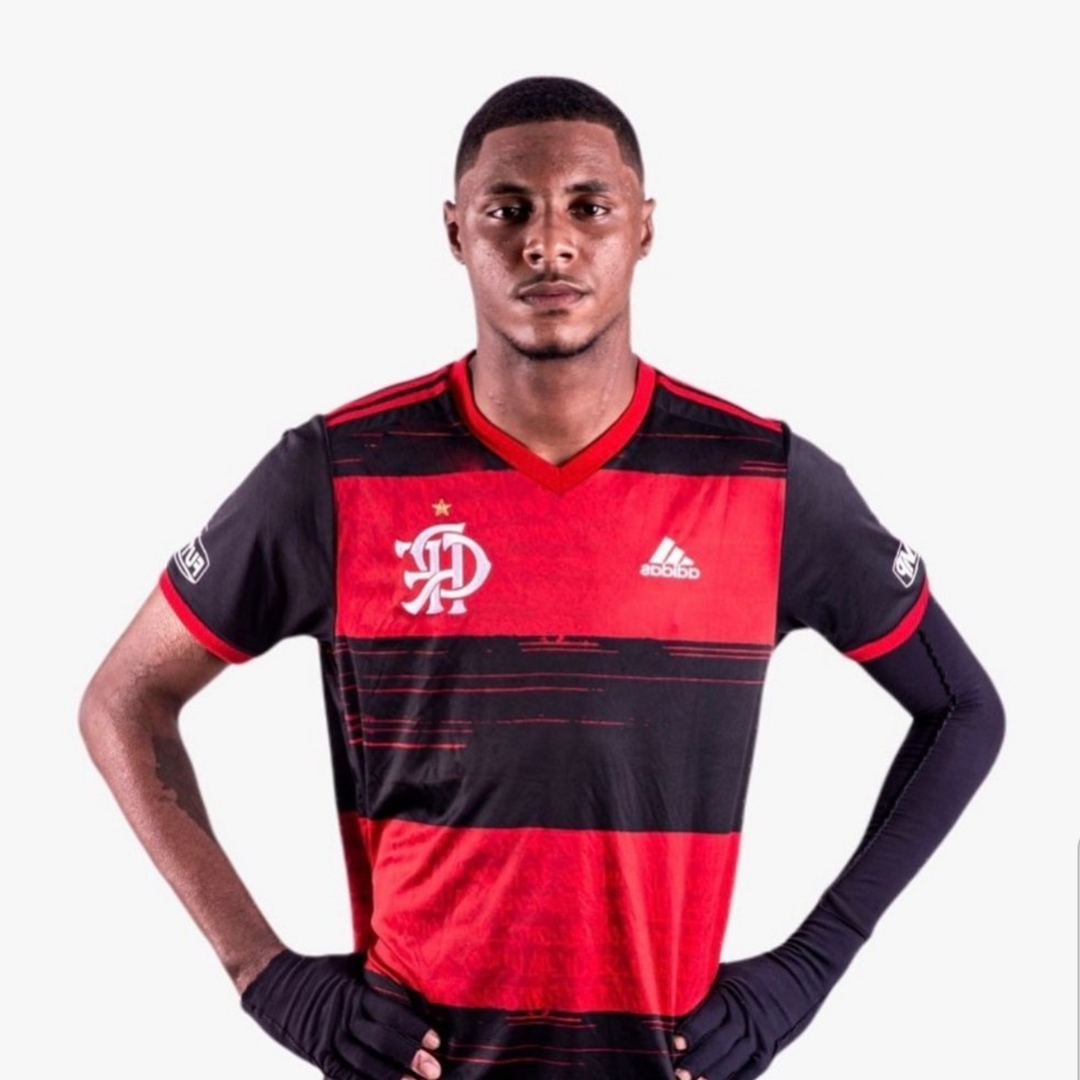 Jhonata Ventura, zagueiro do Flamengo sub-17 — Foto: Reprodução Instagram