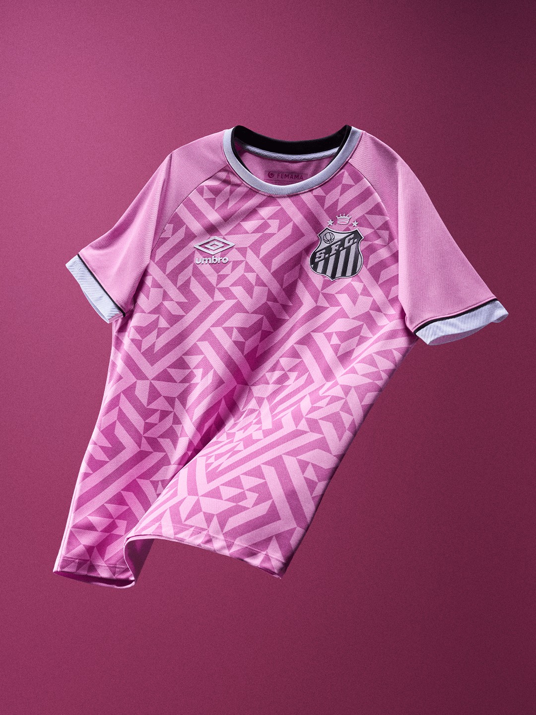 Santos lança camisa em homenagem à campanha do Outubro Rosa