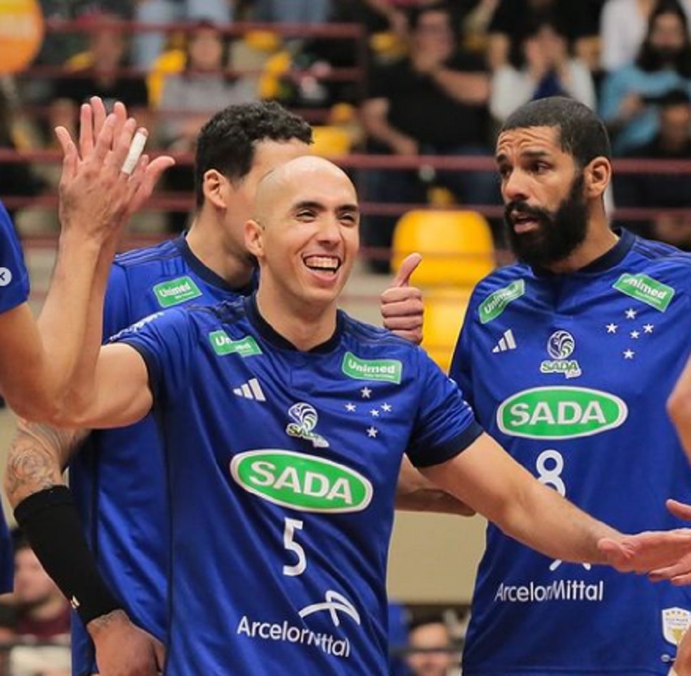 Cruzeiro vence JF Vôlei na estreia do Campeonato Mineiro de Vôlei — Foto: Tiago Castilho