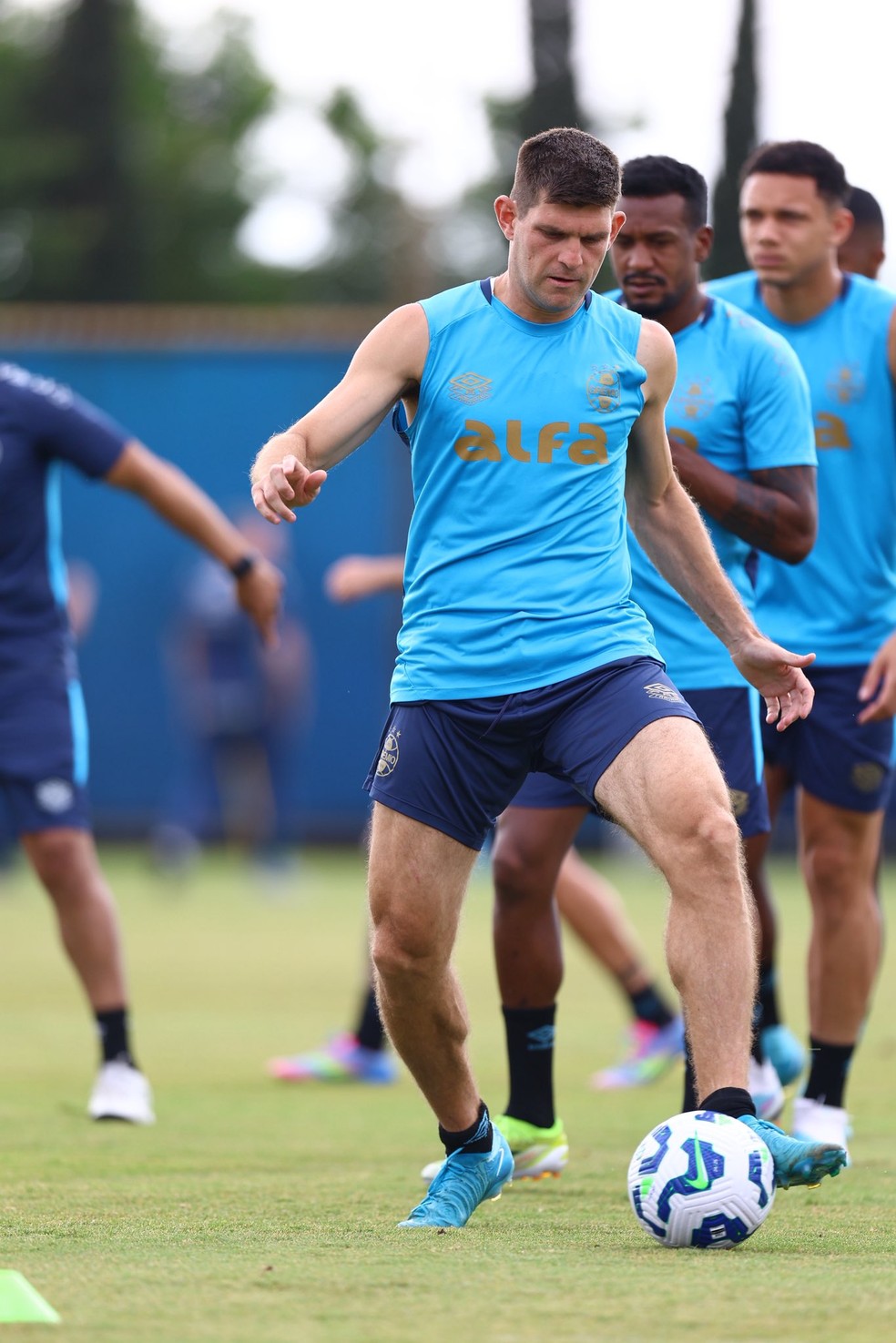 Kannemann no treinamento do Grêmio desta segunda-feira