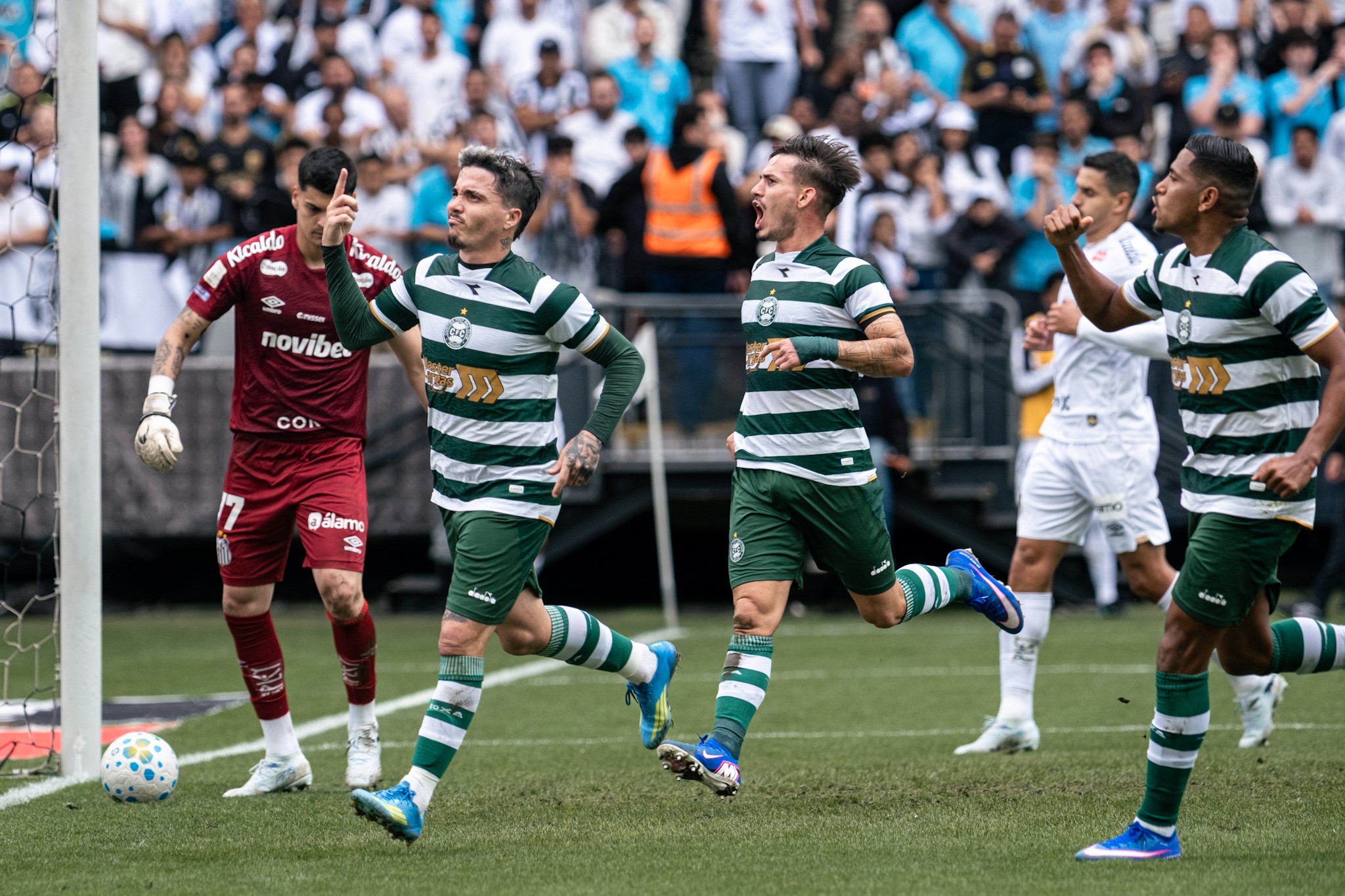 Como foi no turno? Saiba quantos pontos o Coritiba somou contra os próximos adversários na Série A