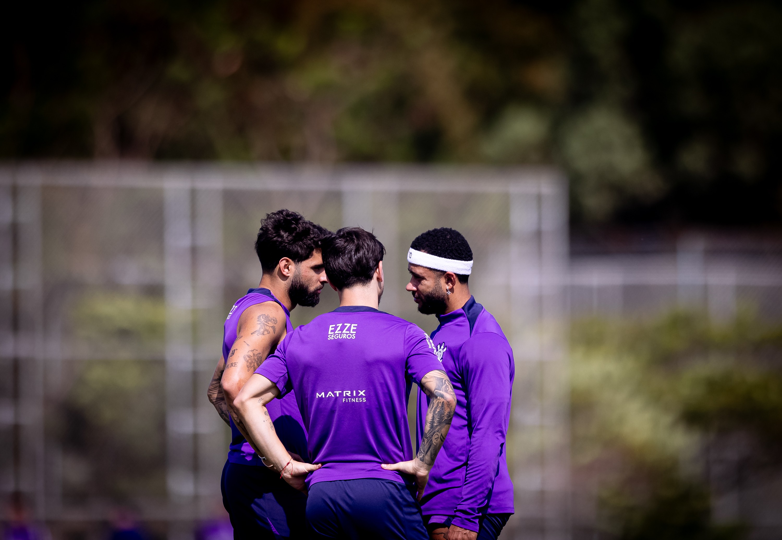 Preparação defensiva para o Dérbi: Corinthians foca em treino com Dorival.