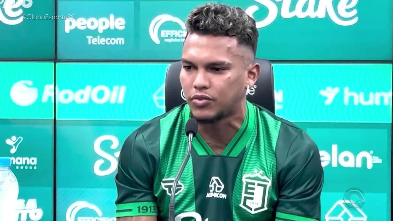 Qual foi a pior contratação dos clubes da Série A em 2025? Vote | Ge