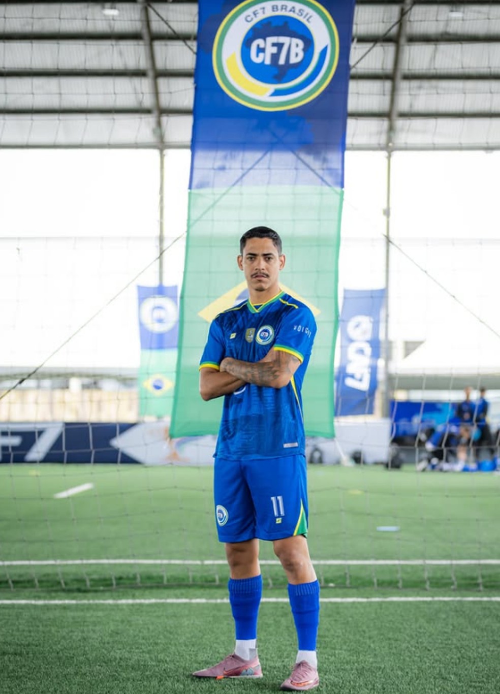 Levy com a camisa alternativa da Seleção Cf7B — Foto: Divulgação/levy_lucas