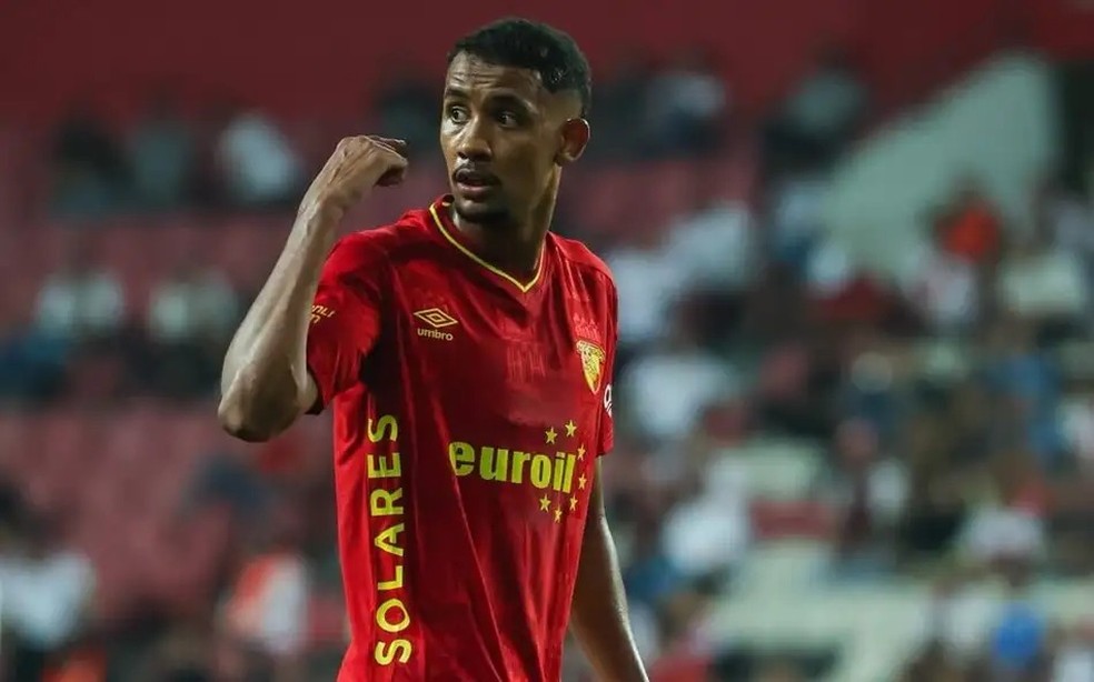 André Henrique pelo Goztepe — Foto: Divulgação Goztepe