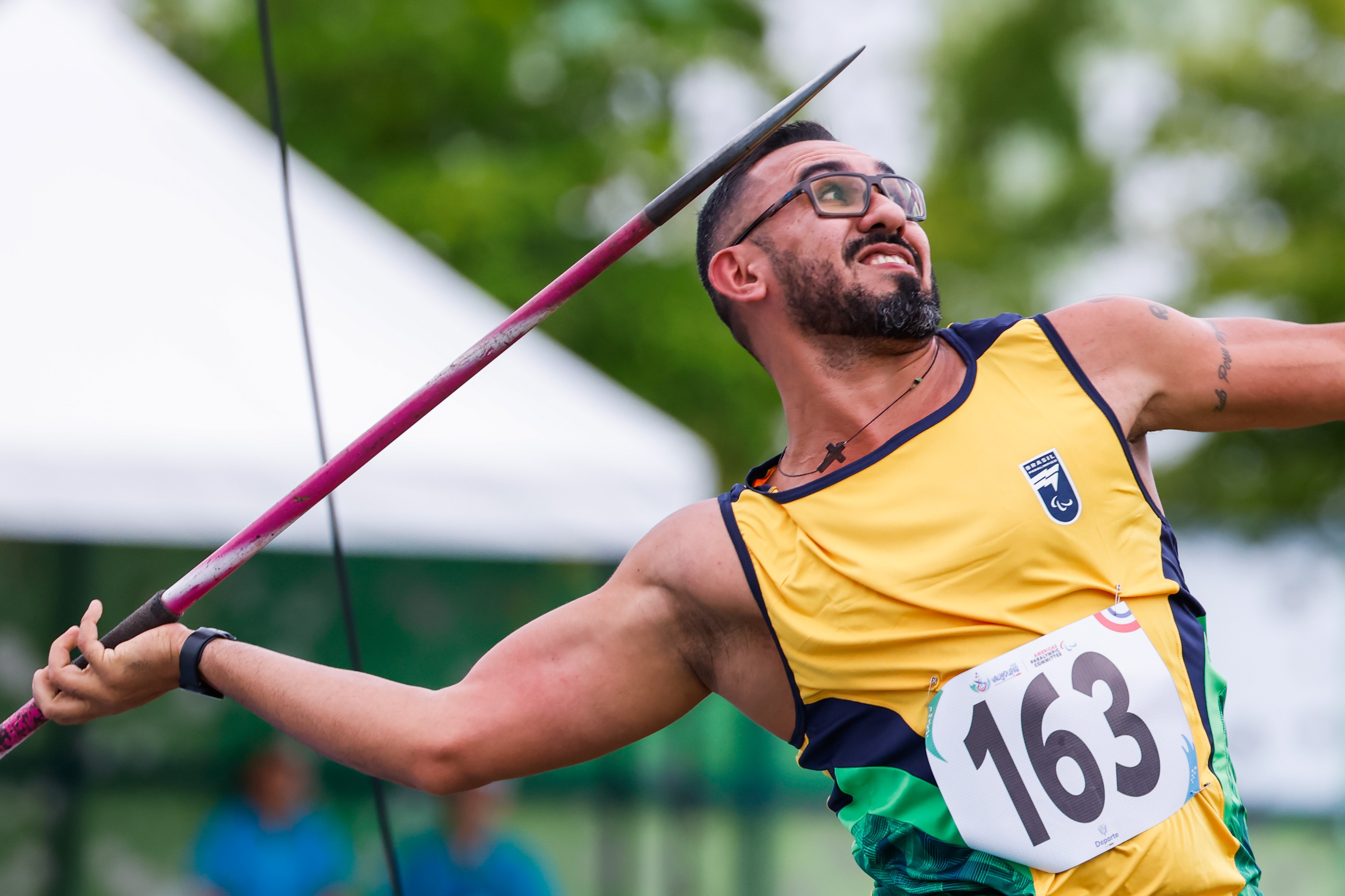 Cícero Nobre é ouro no lançamento de dardo F55/56 nos Jogos Parasul-Americanos de Valledupar 2026