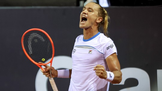 Rafael Matos vence duelo brasileiro nas duplas e está nas quartas do Rio Open