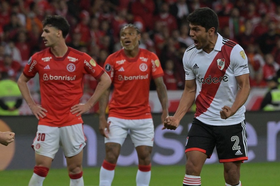 Comemoração Rojas gol River Plate contra Internacional — Foto: NELSON ALMEIDA / AFP