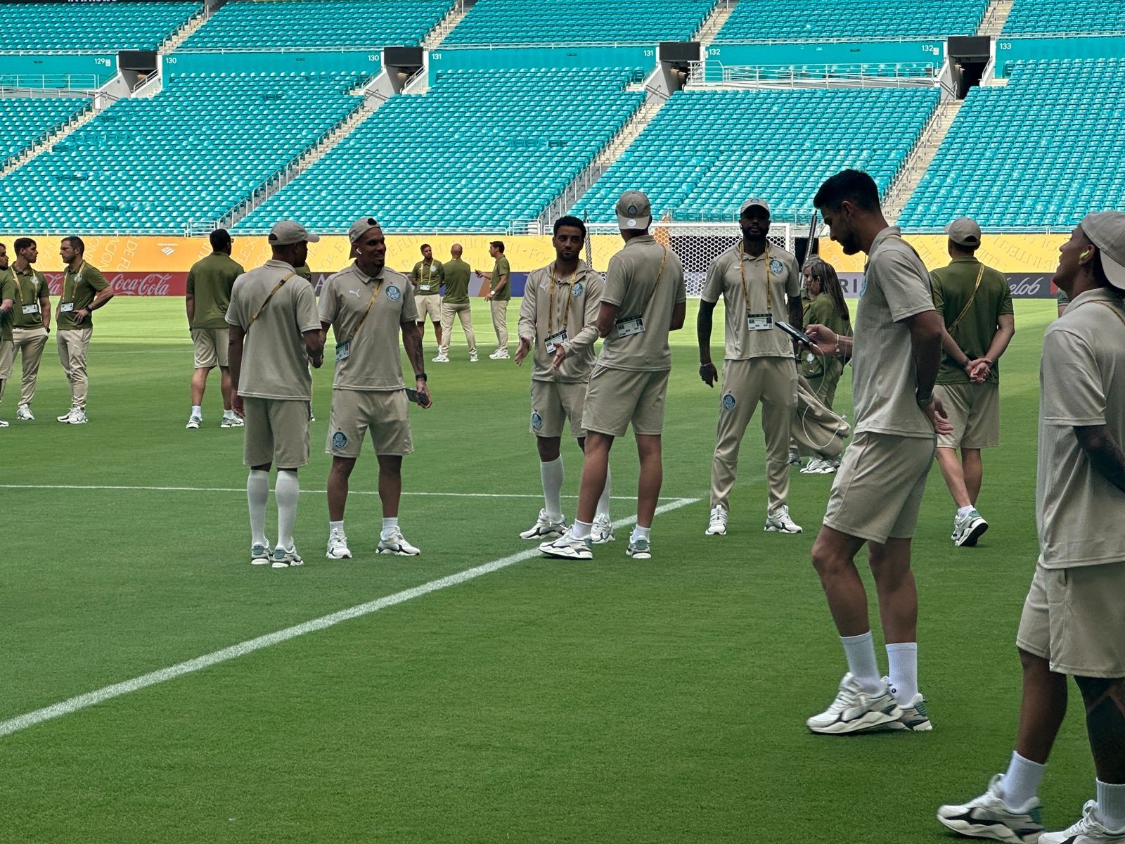 Palmeiras faz reconhecimento em Miami e vislumbra encontro com Lionel Messi