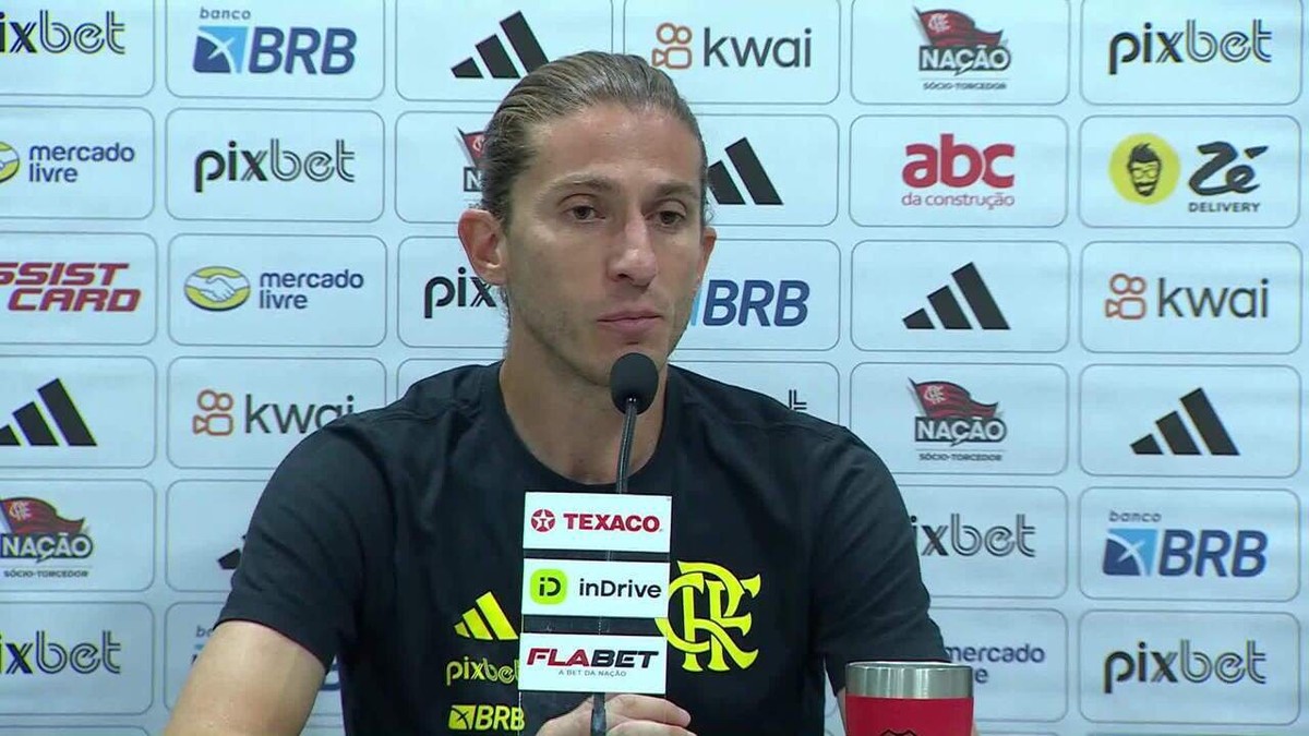 Flamengo planeja contar com Luiz Araújo e De La Cruz para final.