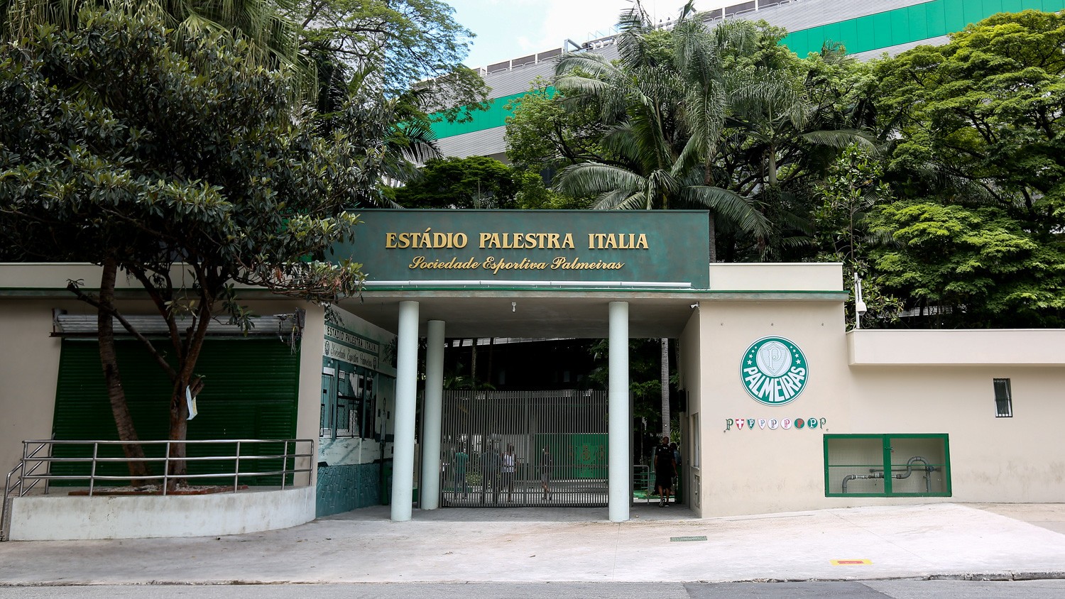 URGENTE: Polícia Civil investiga denúncia de crime contra vulnerável dentro de instalações do Palmeiras
