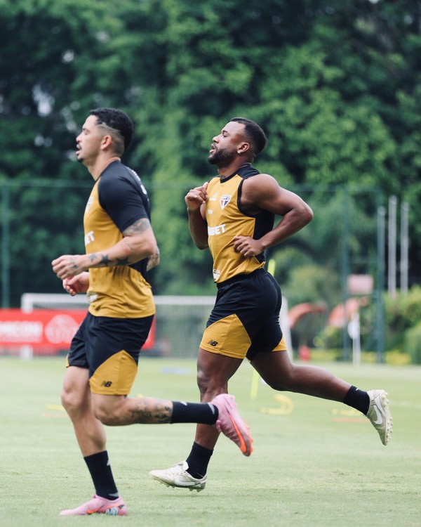 Provável escalação para o Choque-Rei! Calleri é relacionado e Lucas desfalca o Tricolor no Choque-Rei