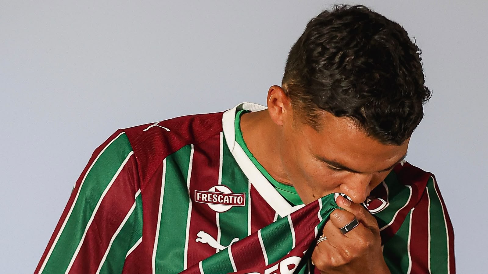 Thiago Silva é 5º em gols como zagueiro pelo Fluminense e mira ascensão no ranking de jogadores da base