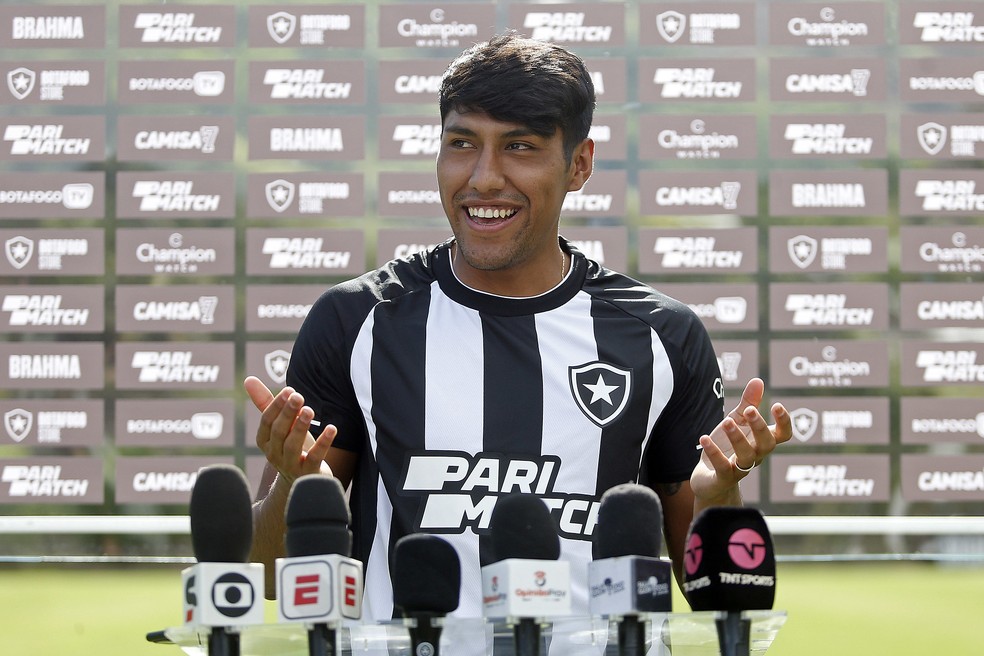 Segovia chegou ao Botafogo em 2023 — Foto: Vitor Silva/Botafogo
