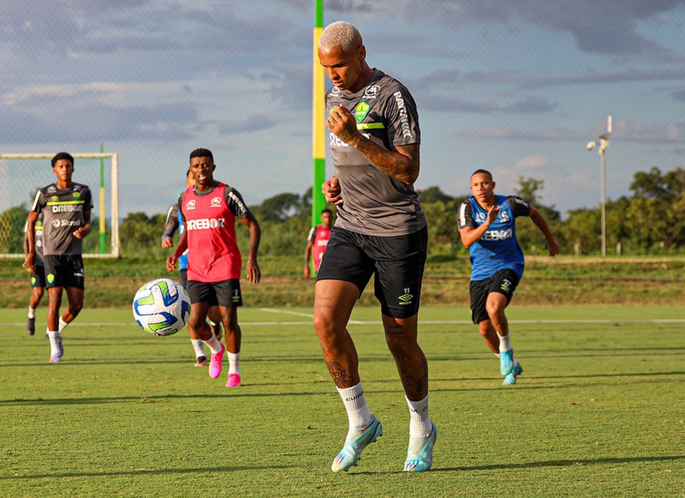Cuiabá encara o Fluminense neste sábado, pela sexta rodada do Brasileirão — Foto: AssCom Dourado