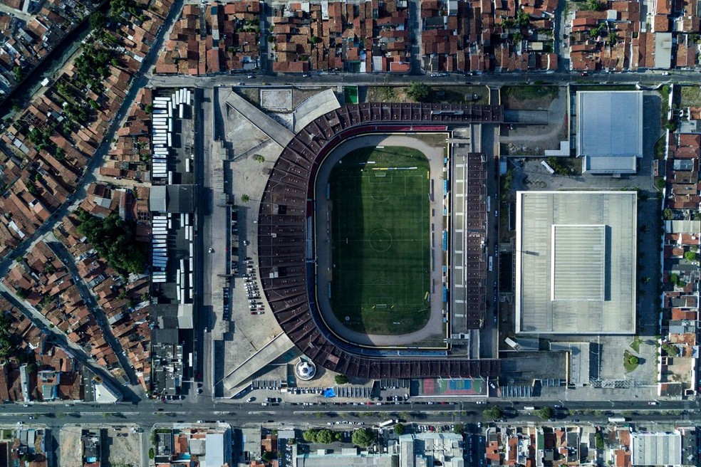 Vista aérea do Estádio Rei Pelé, em Maceió — Foto: Jonathan Lins/G1