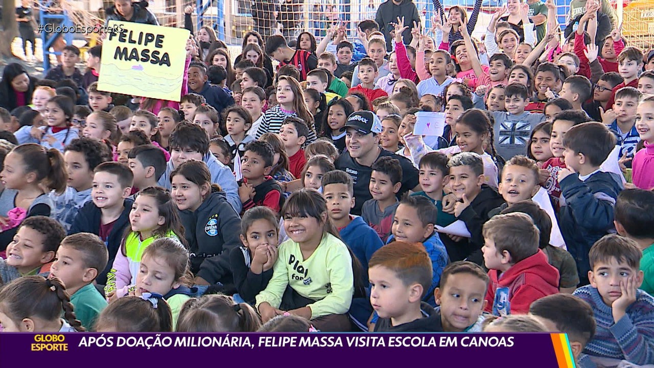 Após doação milionária, Felipe Massa visita escolarobo aviator pixbet gratisCanoas