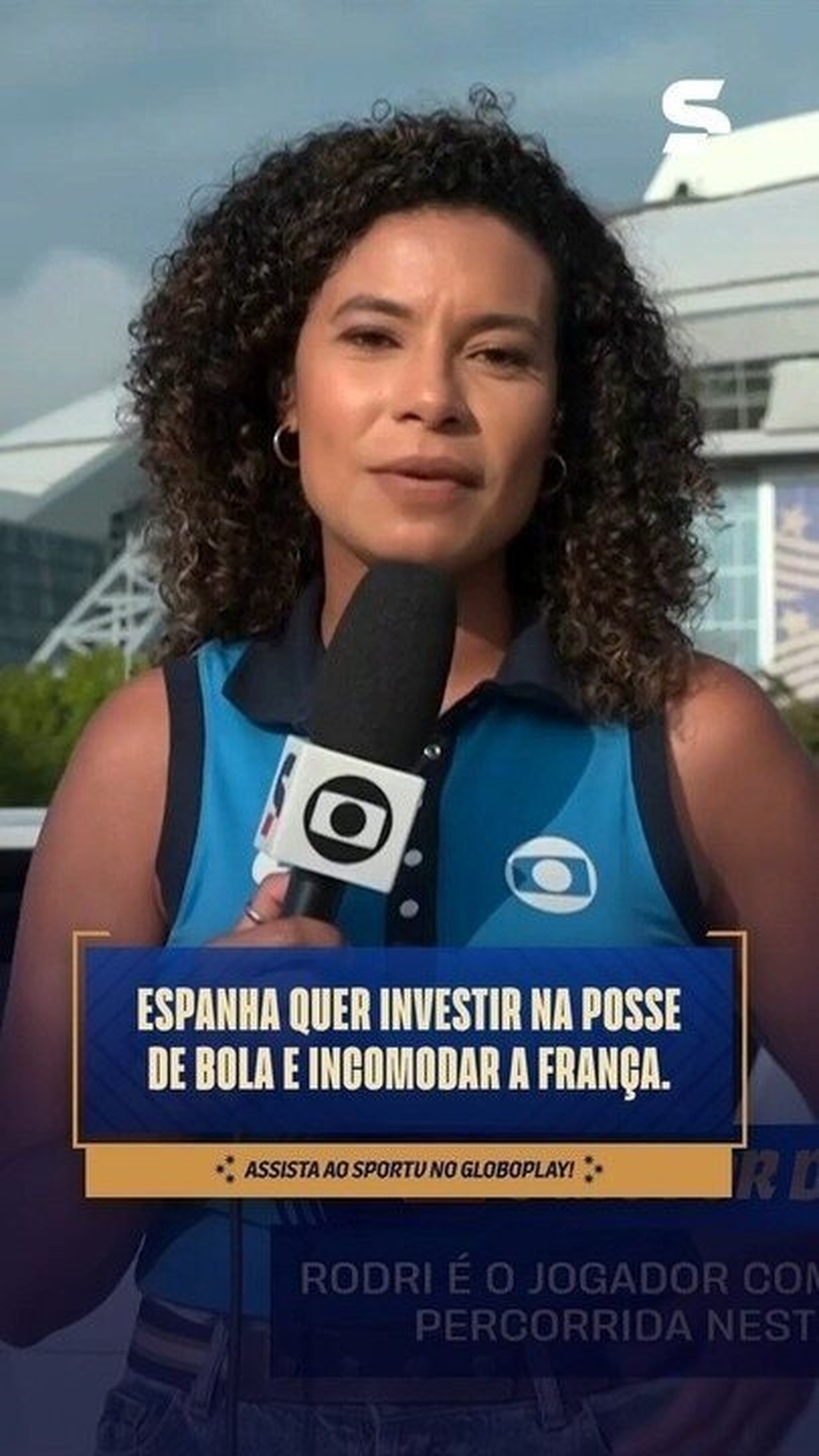 Entenda por que referência à França fez Espanha mudar escudo de sua camisa