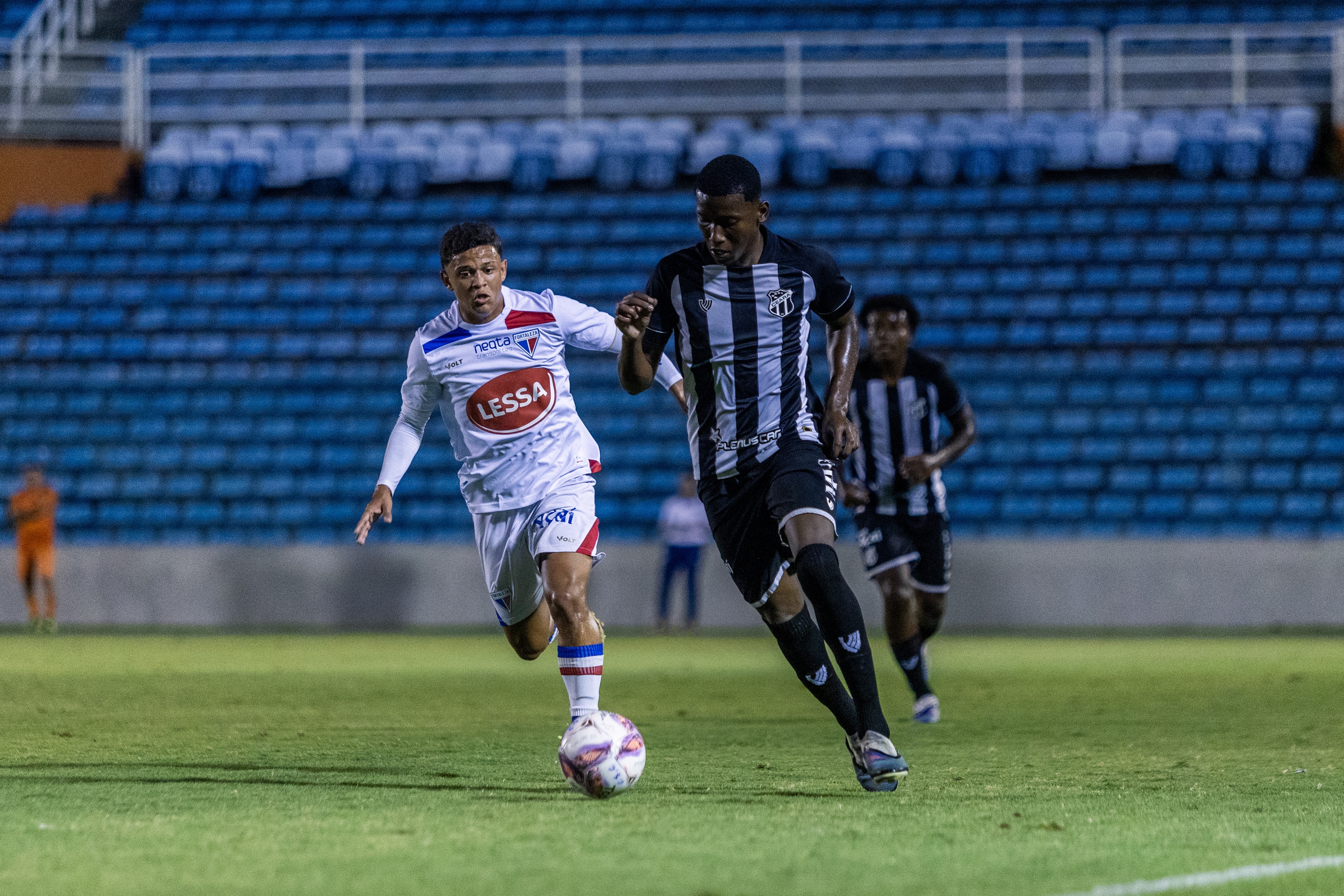 Ceará e Fortaleza empatam sem gols no primeiro jogo da final do Cearense Sub-20