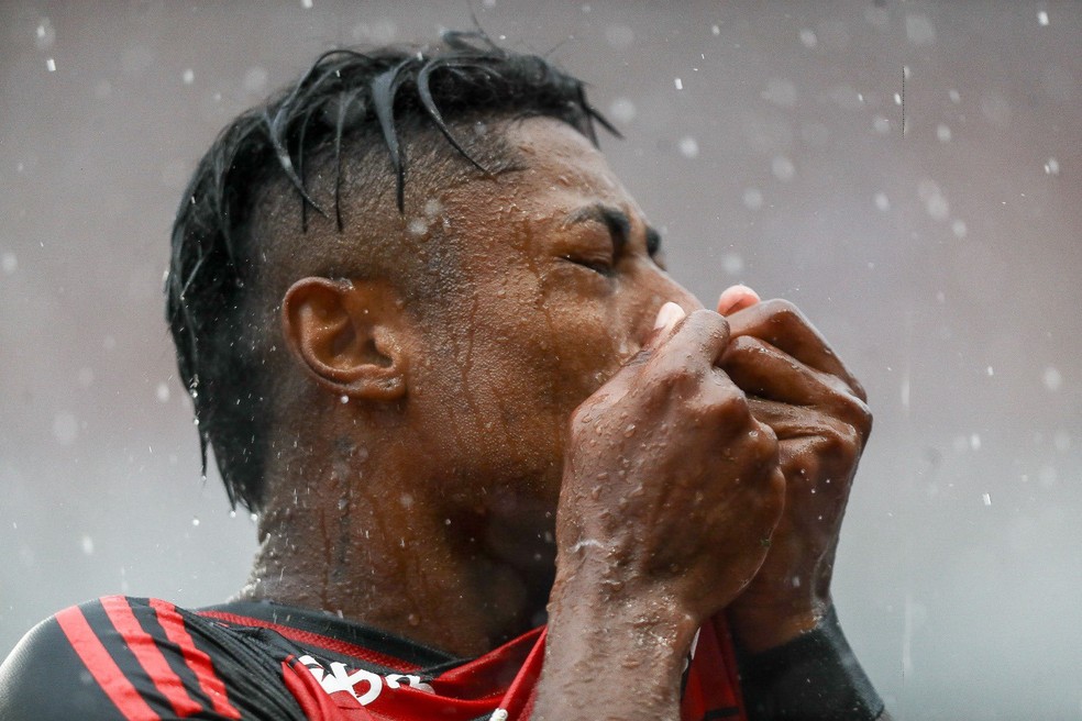 Bruno Henrique foi decisivo na Supercopa deste ano, em título conquistado sobre o Botafogo  — Foto: Gilvan de Souza / CRF